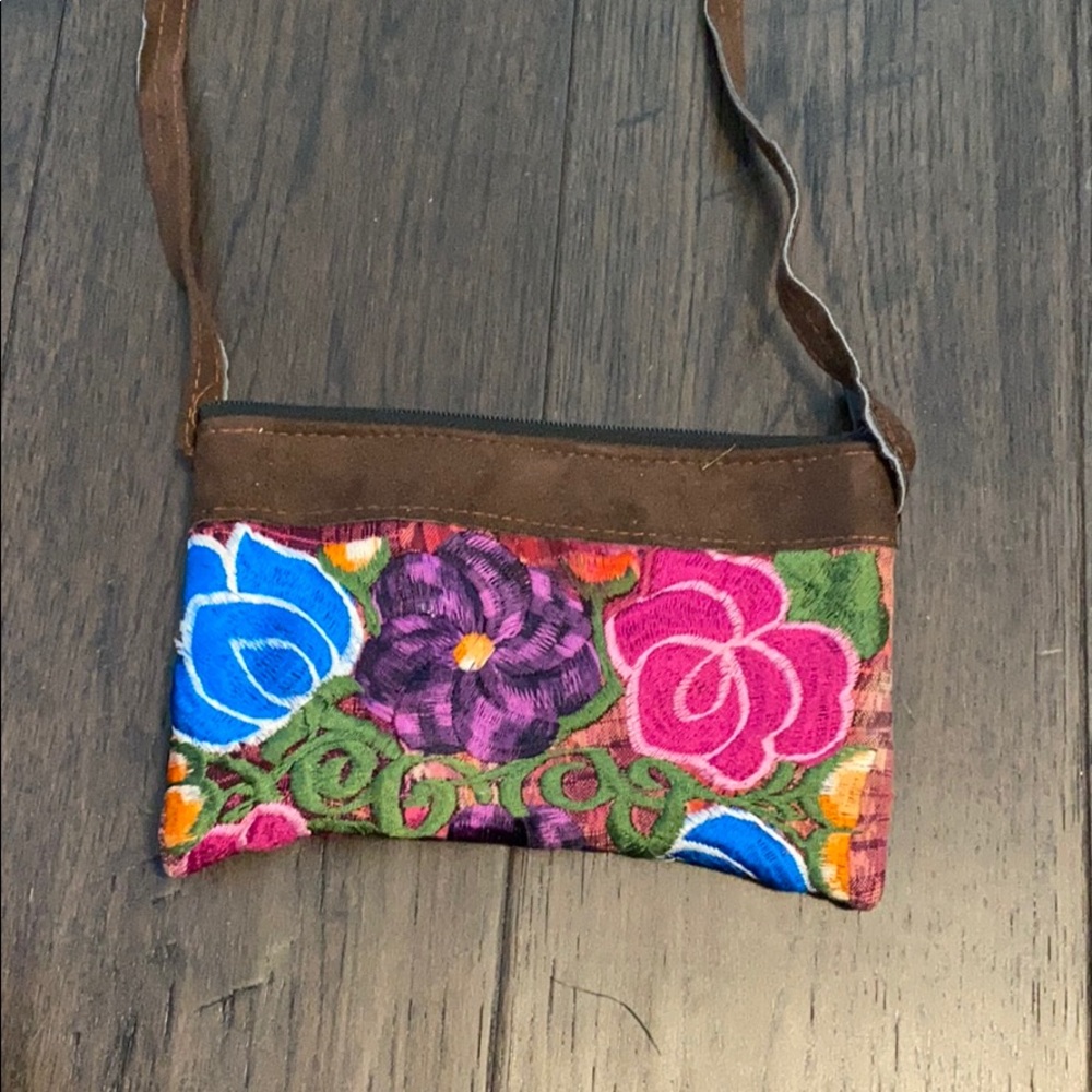 Small flower crossbody bag